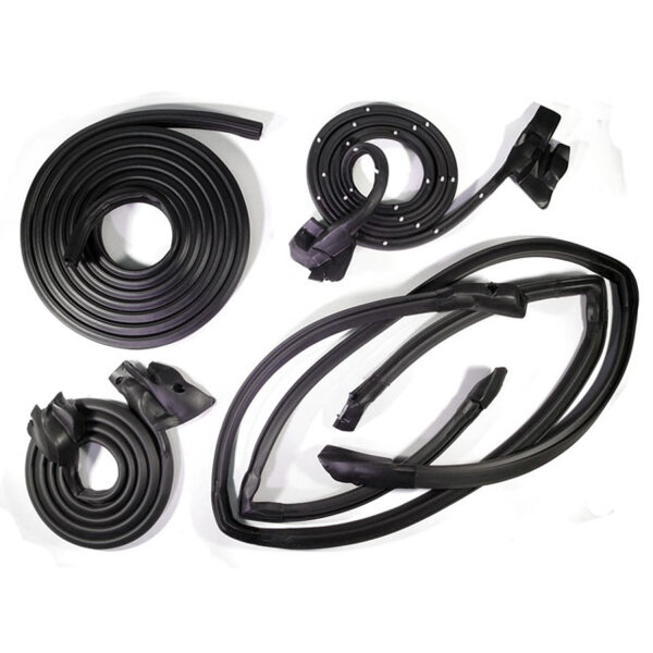 Basic kit. â€™78-â€™81 Chevrolet Malibu 2-door coupe. Door (LM 16-JE), roof-rail (RR 5020) and trunk (MW00101) seals. 5-piece set.