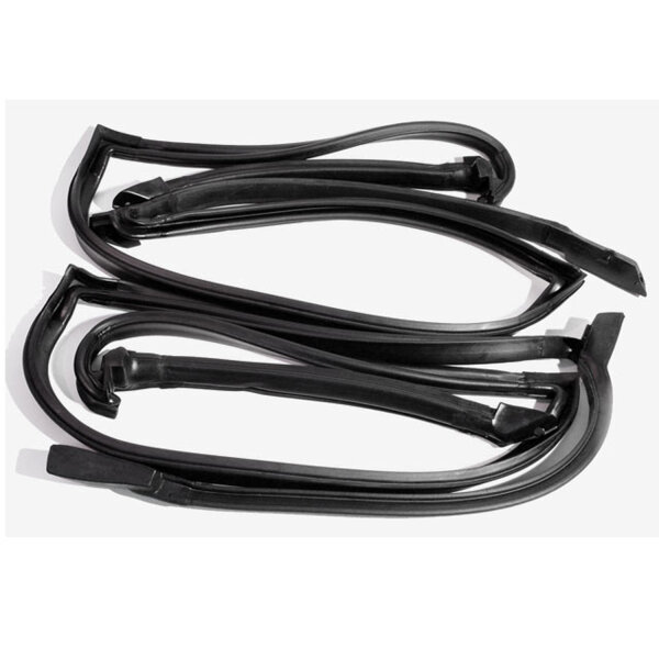 T-Top to Body Seals.  Fits models with factory T-top option.  Replaces OEM #20211820/20211821.  For matching T-Top Side Rail Seals, see ELP 5020.  Pair