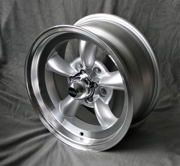 Torque Thrust Style 7x15 Silber