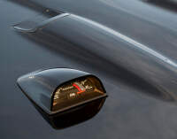 Drehzahlmesser auf der Motorhaube 1968 Pontiac GTO/ Le Mans