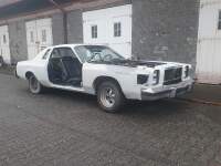Chrysler Cordoba 79 Teileanfrage Button rechts. ? FRAGE...