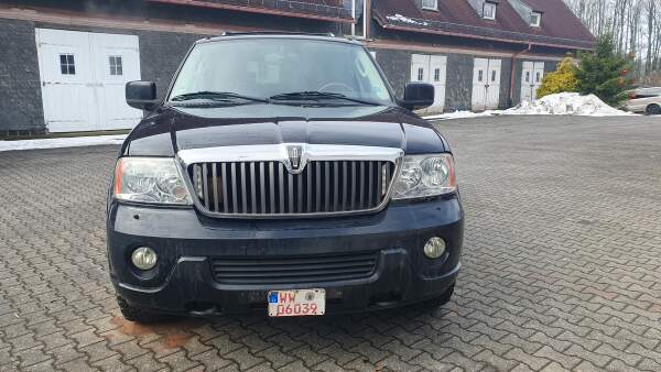 Lincoln Navigator schwarz 2005 Teileanfrage Button rechts. ? FRAGE ZUM ARTIKEL!