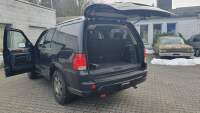 Lincoln Navigator schwarz 2005 Teileanfrage Button...