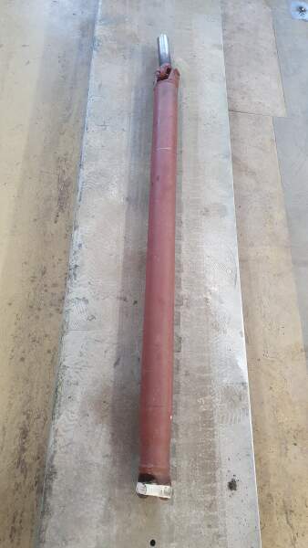 Kardanwelle GEBRAUCHT Mopar Chrysler Cordoba 75-79 B-Body Gesamtlänge: 1485 mm Yoke 29 / 30 Zähne