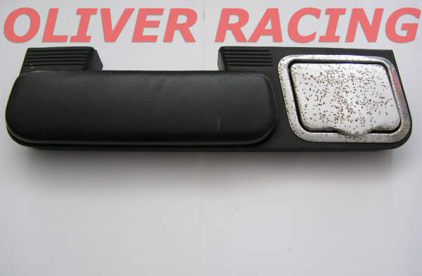 Armlehne hinten links schwarz mit Aschenbecher Chrom Opel Rekord A 63 64 65 66
